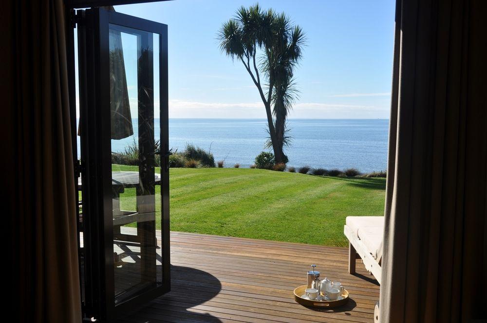 Adrift In Golden Bay- Absolute Beachfront Villas (Adults Only) Collingwood Esterno foto